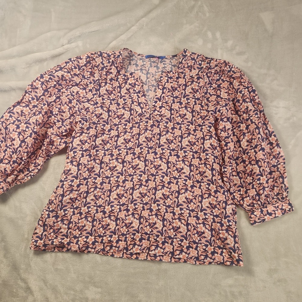 J. McLaughlin Blue Ramie/Tencel Blend Tunic‎ Shirt V-Neck Floral Women's S